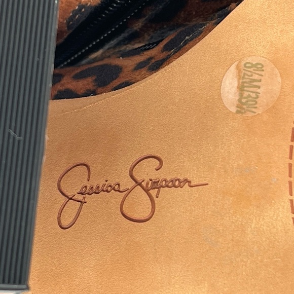 Jessica Simpson Burdete Leopard Ankle Bootie Women's Size 8.5 - Picture 7 of 9
